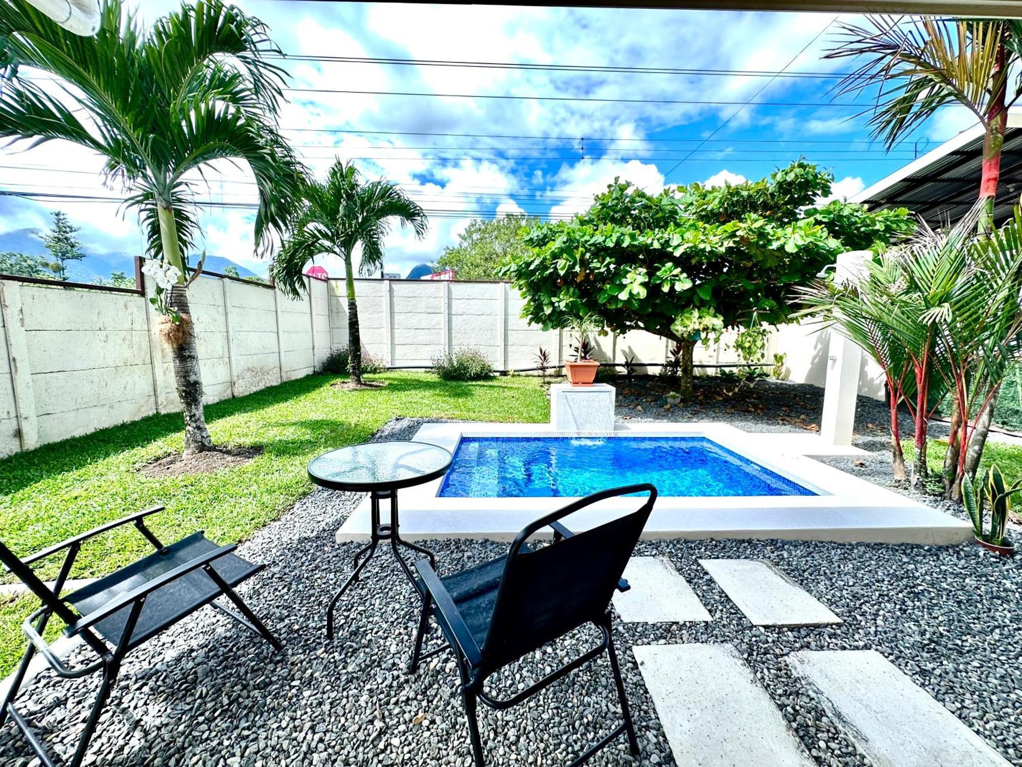 Oasis Arenal Villa Pool & Arenal Volcano View La Fortuna Bagian luar foto